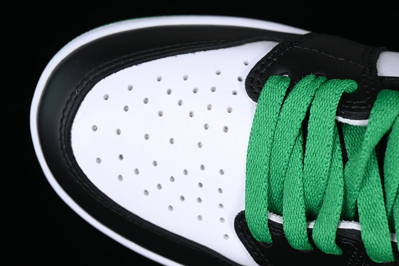 Air Jordan 1 High OG "Lucky Green"