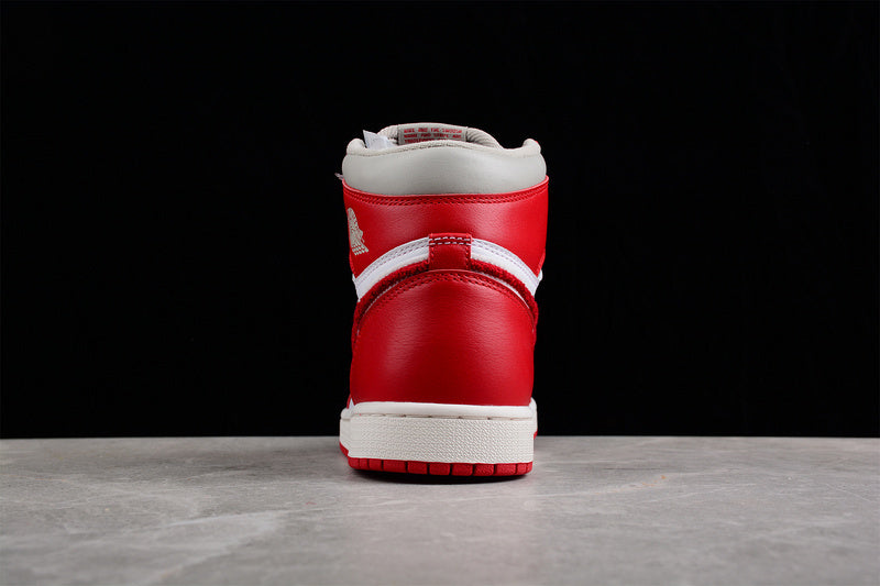 Air Jordan 1 High OG "Newstalgia Chenille"