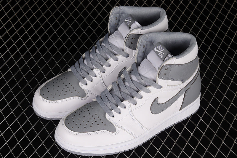 Air Jordan 1 High OG "Stealth"