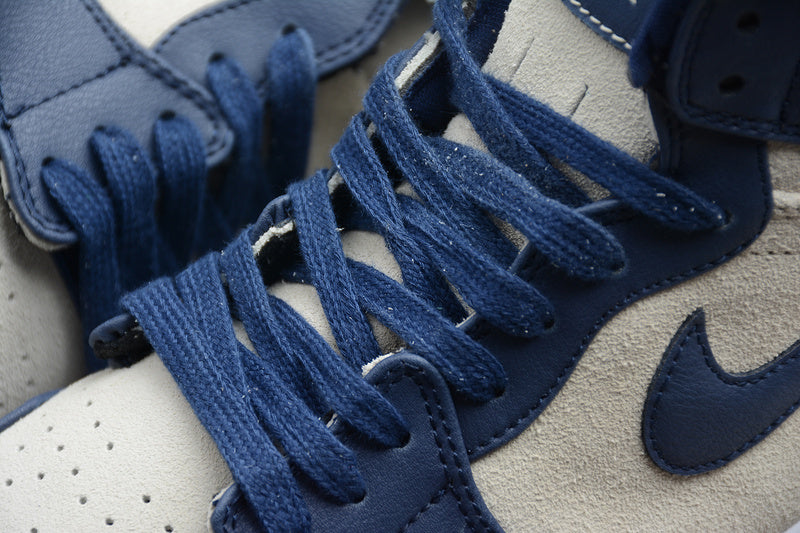 Air Jordan 1 High OG "Navy / Crema"