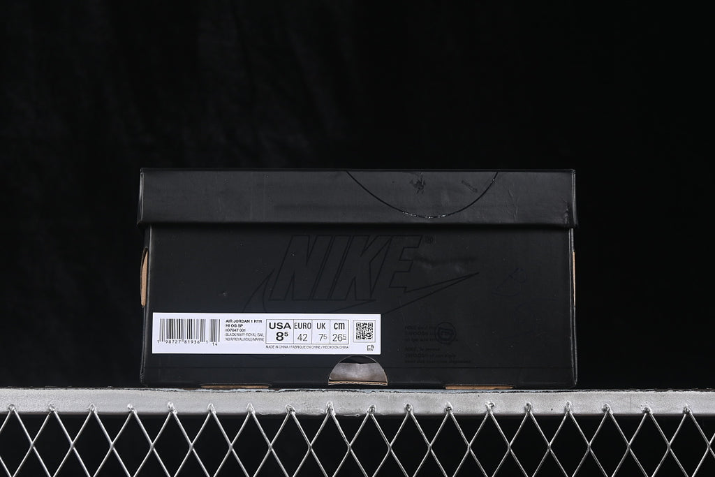 Air Jordan 1 Retro High OG "Family Forever"