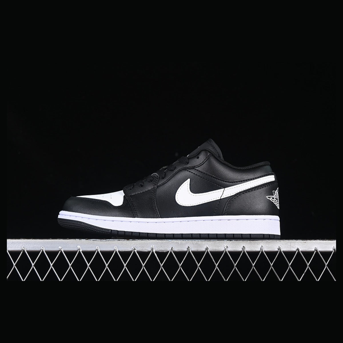 Air Jordan 1 Low Black Summit White