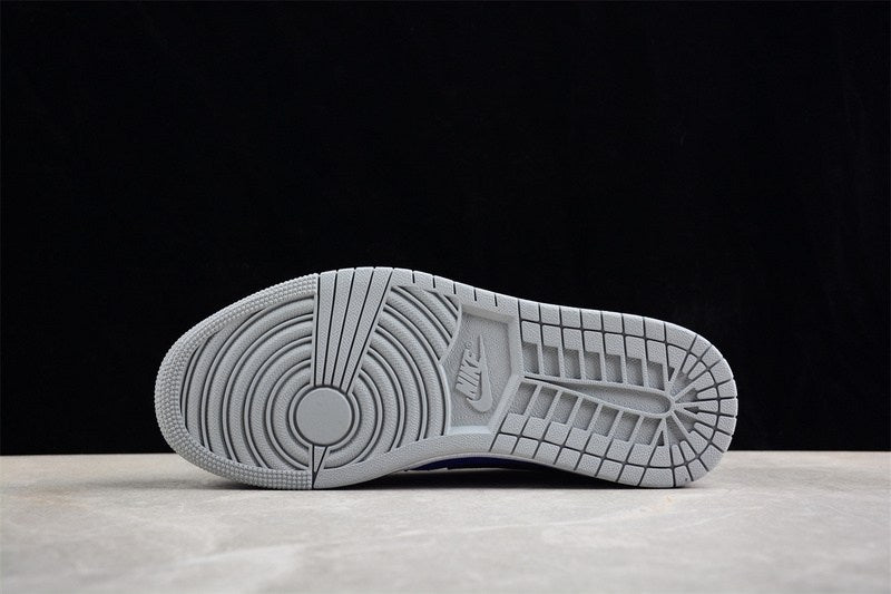 Air Jordan 1 Low Voodoo 3