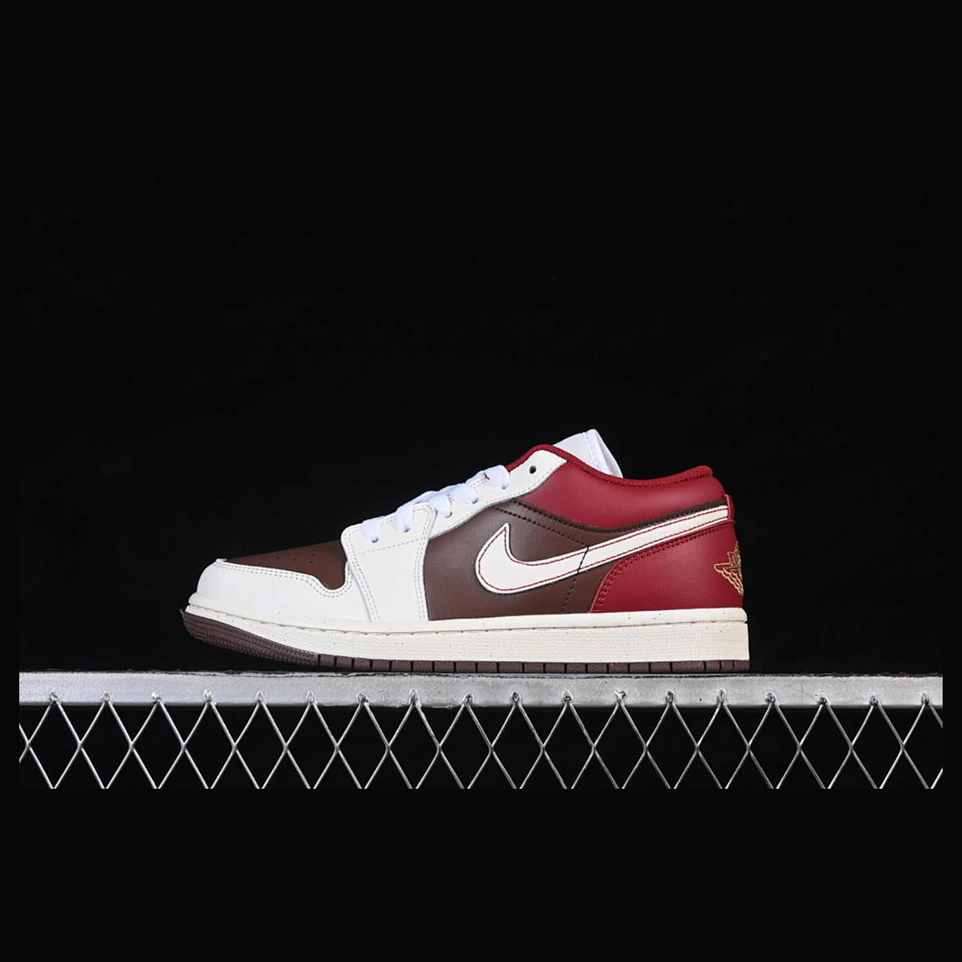 Air Jordan 1 Low Black Toe