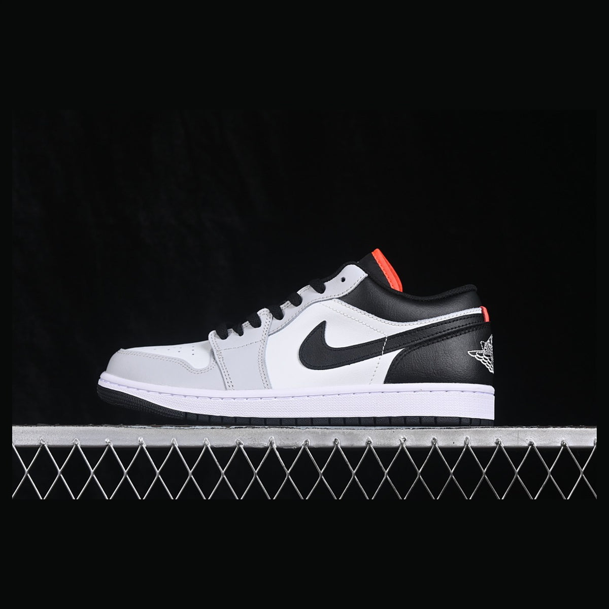 Air Jordan 1 Low Neutral Grey Infrared