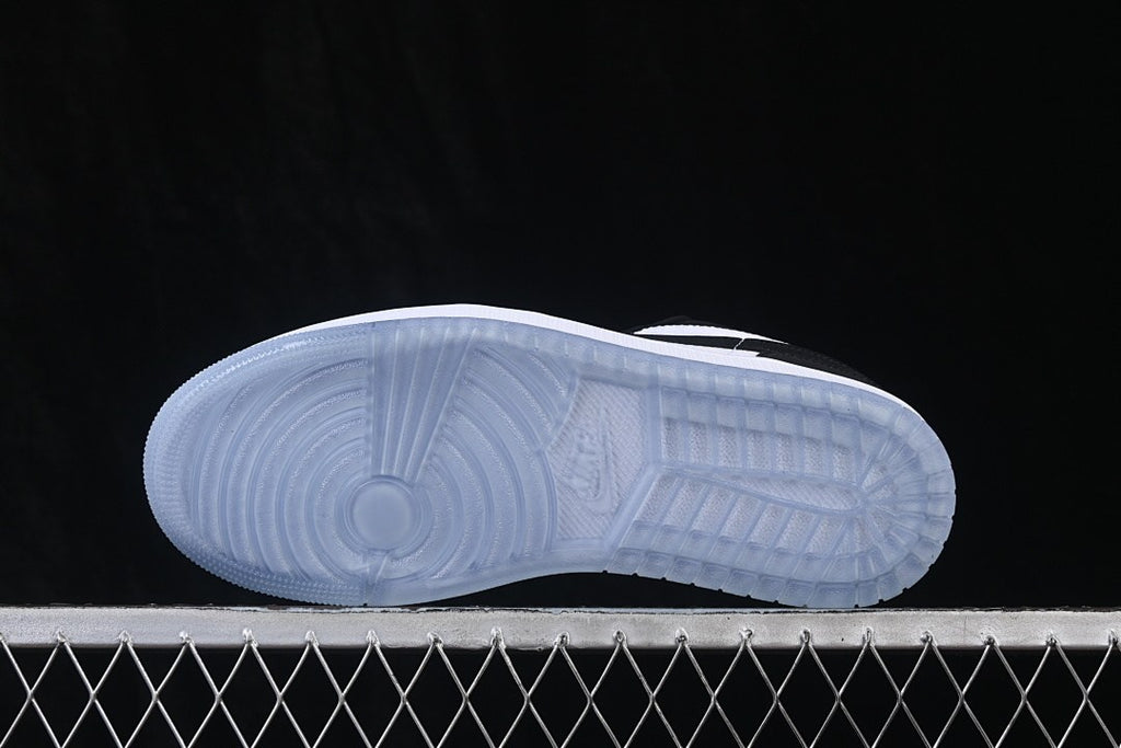 Air Jordan 1 Low Dark Concord 5
