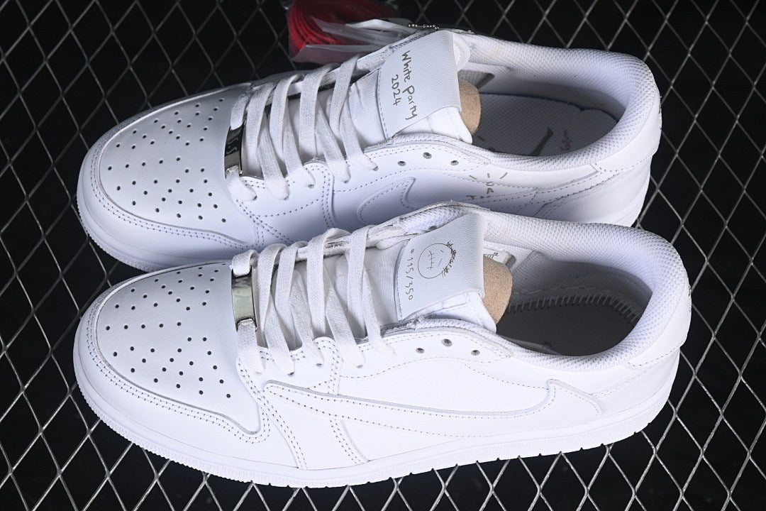 AJ1 Low TS White 3