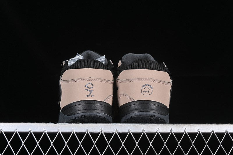 Cut the Check TS Black Brown 3