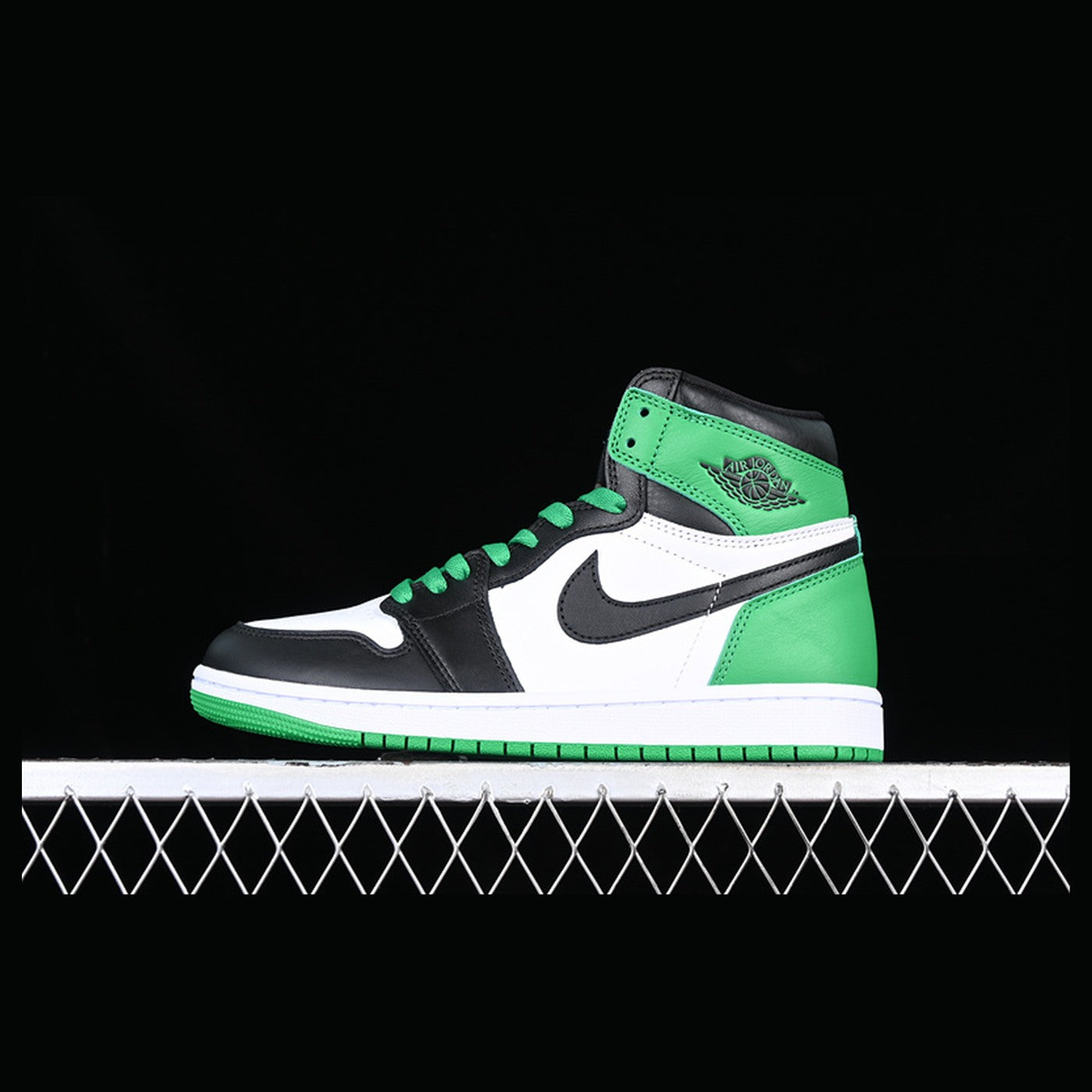 Air Jordan 1 High OG Lucky Green