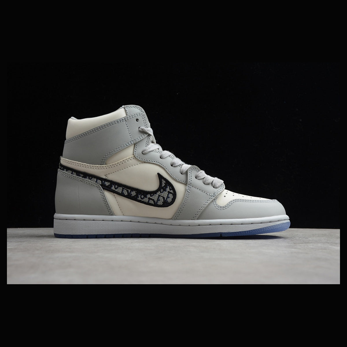 Air Jordan 1 High OG Dior