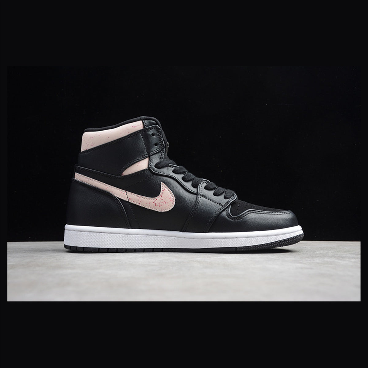 Air Jordan 1 Retro High Crimson Tint