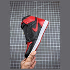Air Jordan 1 Retro High OG Banned
